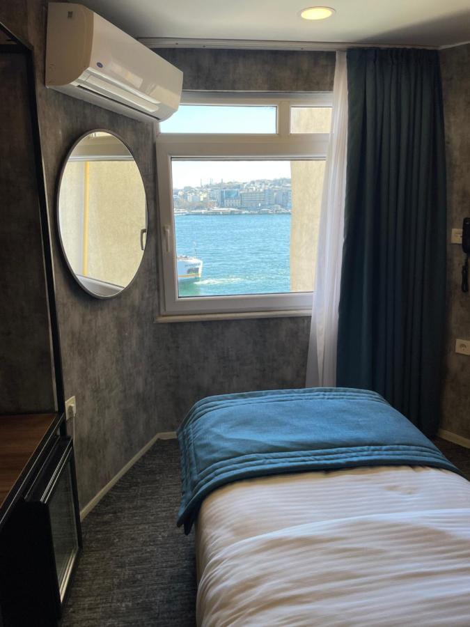 Mayfair Seaside